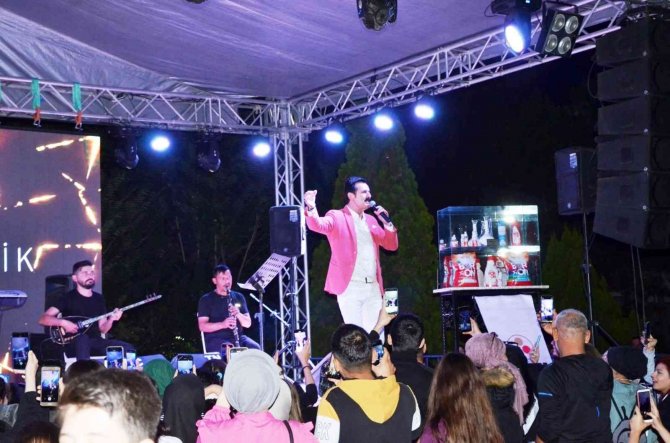 Ramazan Çelik, Emet’te Yoğun İlgi Gördü