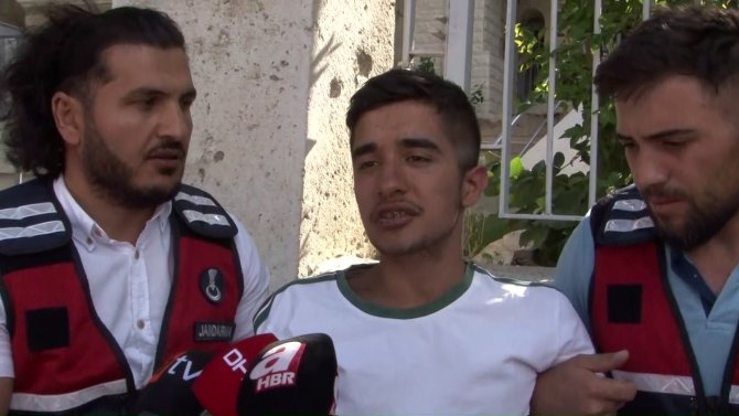 8 Gündür Kayıp Genç Ormanda Böğürtlen Yiyerek Hayatta Kalmış