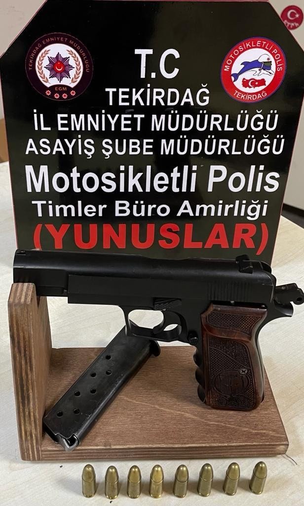 Tekirdağ’da Kaçak İçki, Ruhsatsız Silah Ve Uyuşturucu Ele Geçirildi: 10 Gözaltı