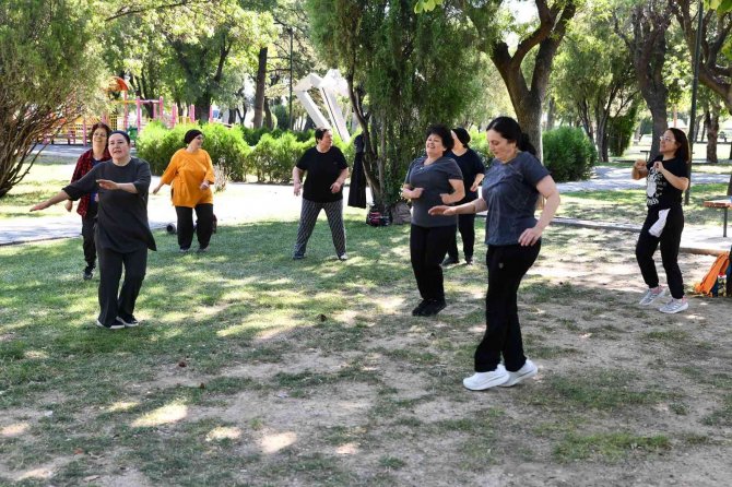 Açık Havada Spor Keyfi Tepebaş’ında