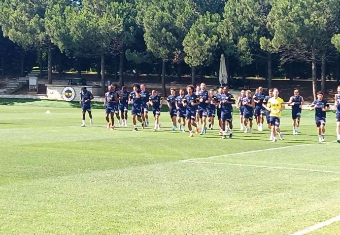 Fenerbahçe, Dinamo Kiev Maçı Hazırlıklarını Tamamladı