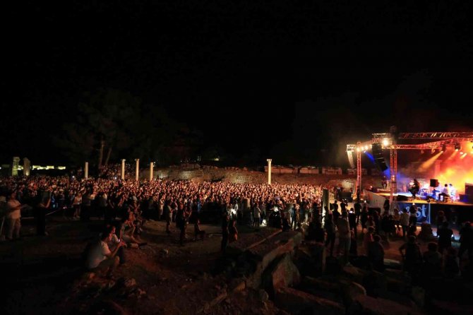 Festivaller Kenti Selçuk, Waf’a Hazır