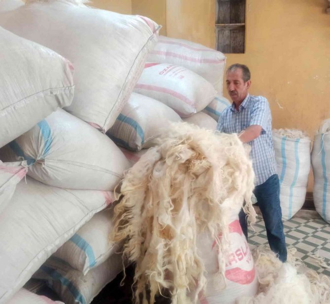 Yüncülük Tarihi Kapalı Çarşıda Yaşatılıyor