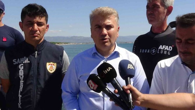 Batan Tekneden Kaybolan 2 Kişiyi Bulmak İçin Row İle Arama Yapılacak