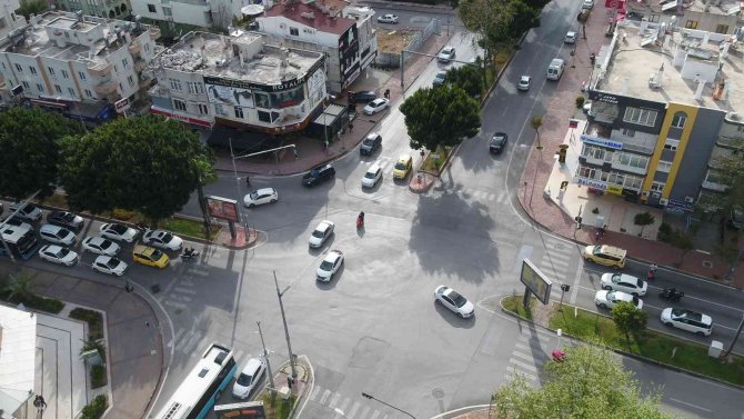 Yüzde Yüz Yerli Sistemle Antalya’nın Kavşakları Akıllı Hale Getiriliyor