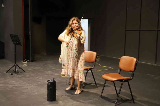 Sanatçılar Alanya Sokaklarını Renklendirecek