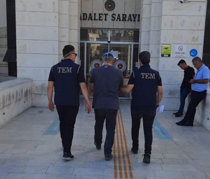 Firari Fetö Üyesi Saklandığı Yazlıkta Yakalandı