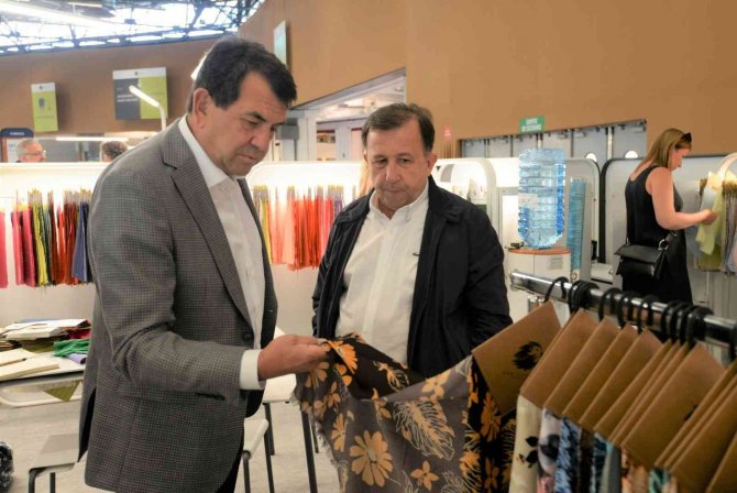 Btso Üyeleri Paris Premiere Vision Fuarı’nı Ziyaret Etti