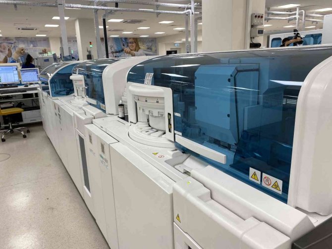 Çam Ve Sakura Şehir Hastanesi’nde Ayda 2 Milyona Yakın Test Sonuçlandırılıyor