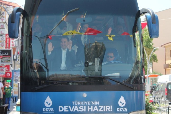 Deva Partisi Genel Başkanı Ali Babacan Bayburt’ta