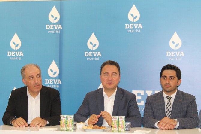 Deva Partisi Genel Başkanı Ali Babacan Bayburt’ta