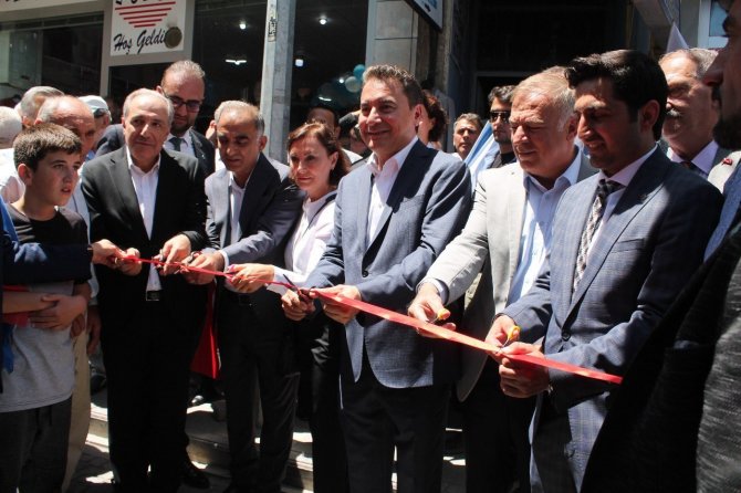 Deva Partisi Genel Başkanı Ali Babacan Bayburt’ta