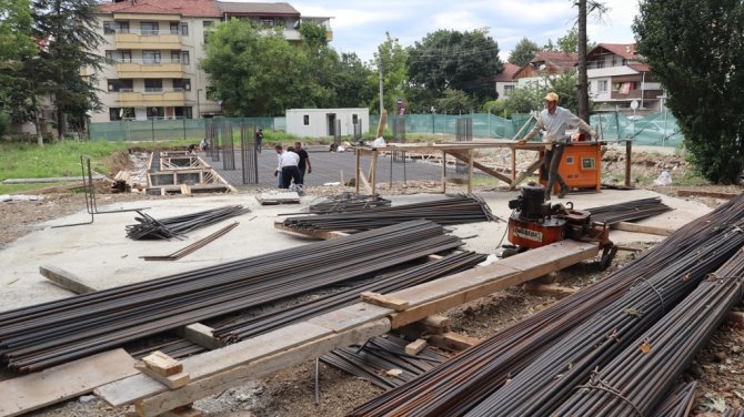 Kentin En Modern Kütüphanesi İnşattı Sürüyor