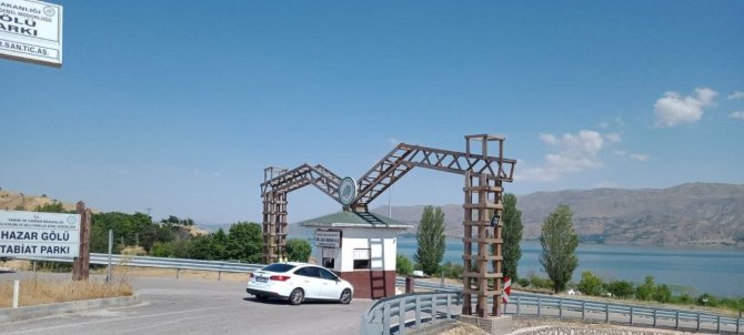 Hazar Gölü Tabiat Parkında Kontrol Ve Denetim