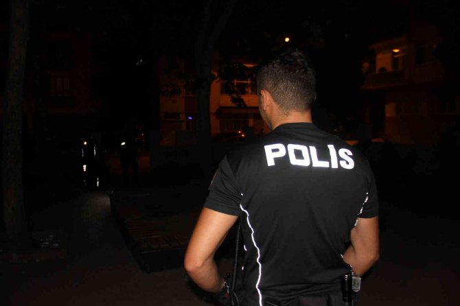 Elazığ’da Silahlı Kavgada Parkta Oturan Kadınlar Saçmaların Hedefi Oldu: 5 Yaralı