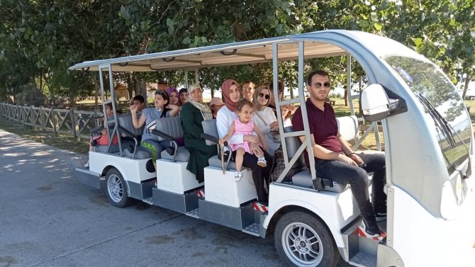 Kuş Cenneti 17 Bin 726 Ziyaretçiyi Ağırladı