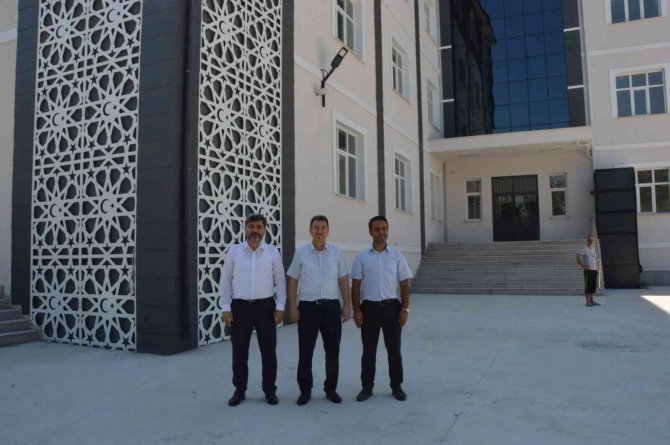 Manisa Kız Anadolu İ̇hl Yeni Eğitim-öğretim Yılına Hazır