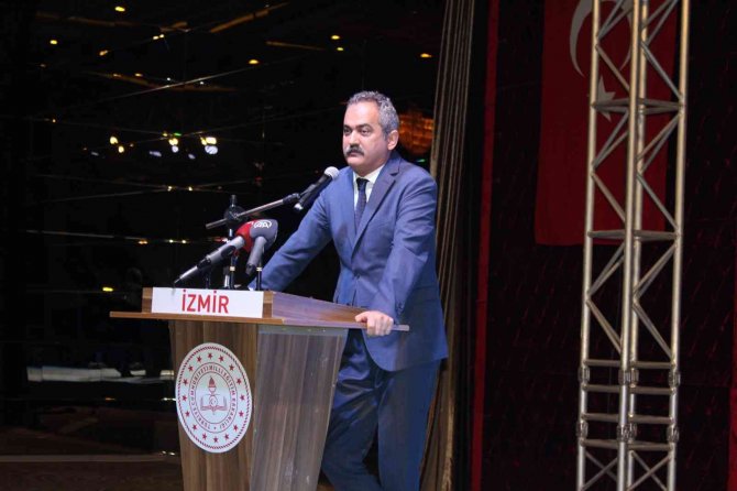 Bakan Özer’den Dikkat Çeken “Bağış” Açıklaması