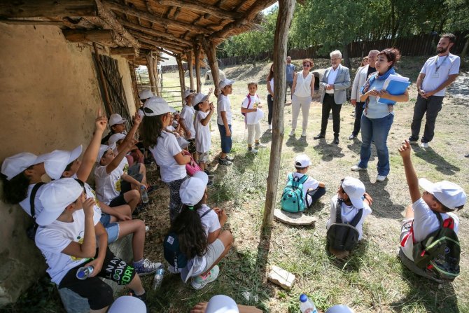 ’Nilüfer Doğa Ve Bilim Yaz Okulu’ Kapılarını Aktopraklık’ta Açtı
