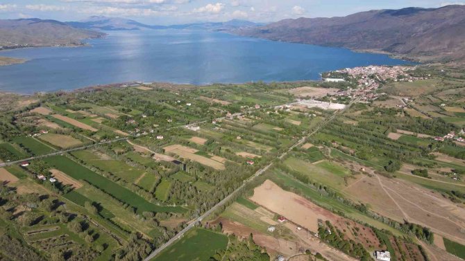 İ̇l Kültür Turizm Müdürü Demirdağ: "Sivrice’nin Önemli Bir Turizm Potansiyeli Var”