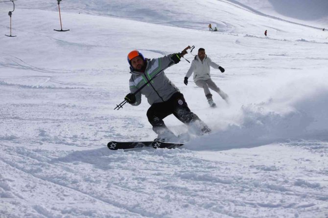 İ̇l Kültür Turizm Müdürü Demirdağ: "Sivrice’nin Önemli Bir Turizm Potansiyeli Var”