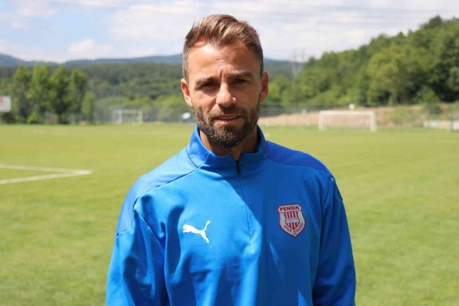 Pendikspor’un Tecrübeli Kaptanı Erdem Özgenç, Yeni Şampiyonluklar İçin Çalışıyor