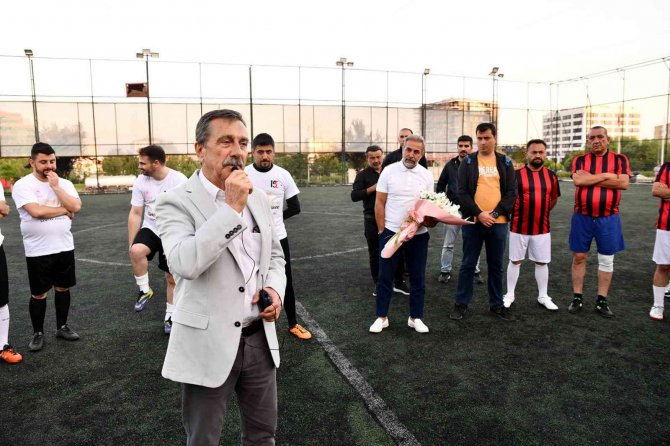 Efsane Kaptan Şahinkol Turnuvayla Anıldı