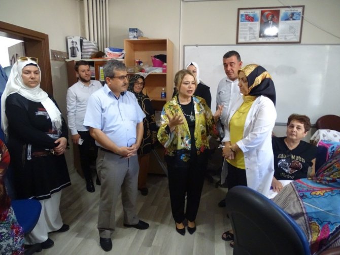 Balıkesir Milletvekili Pakize Mutlu Aydemir, Havran Hem’de Usta Öğretici Ve Öğrenciler İle Bir Araya Geldi