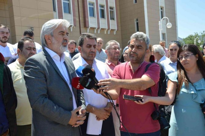 Ak Parti, Chp’li İlçe Başkanının Sözlerine Dava Açtı