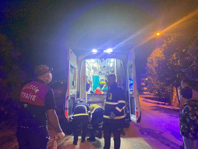 Alkol Alırken 20 Metrelik Şarampole Yuvarlandı