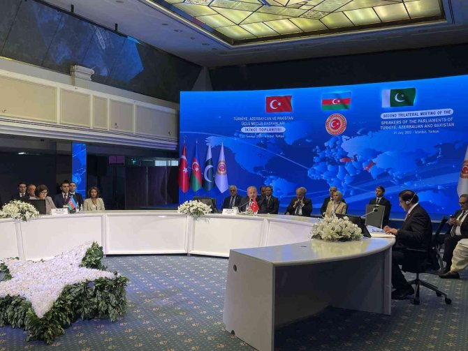 Tbmm Başkanı Şentop: "Tüm Dünya Derin Ve Hatta Kronik Hale Gelmiş Bir Mülteci Krizi İle Karşı Karşıya”