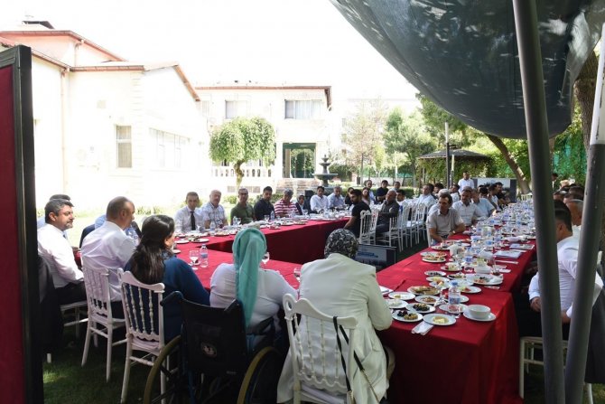 Batman’da Yapılması Planlanan ’Engelsiz Yaşam Külliyesinin’ Tanıtımı Yapıldı