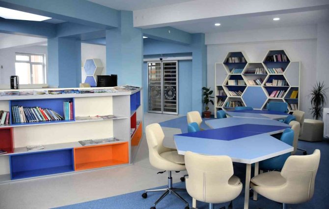 Dostek Koleji’nde Talep Patlaması