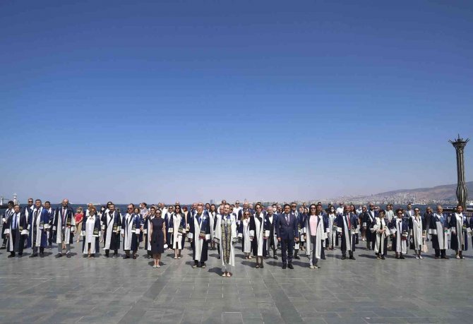 Dokuz Eylül Üniversitesi, 40. Kuruluş Yıl Dönümünü Kutladı