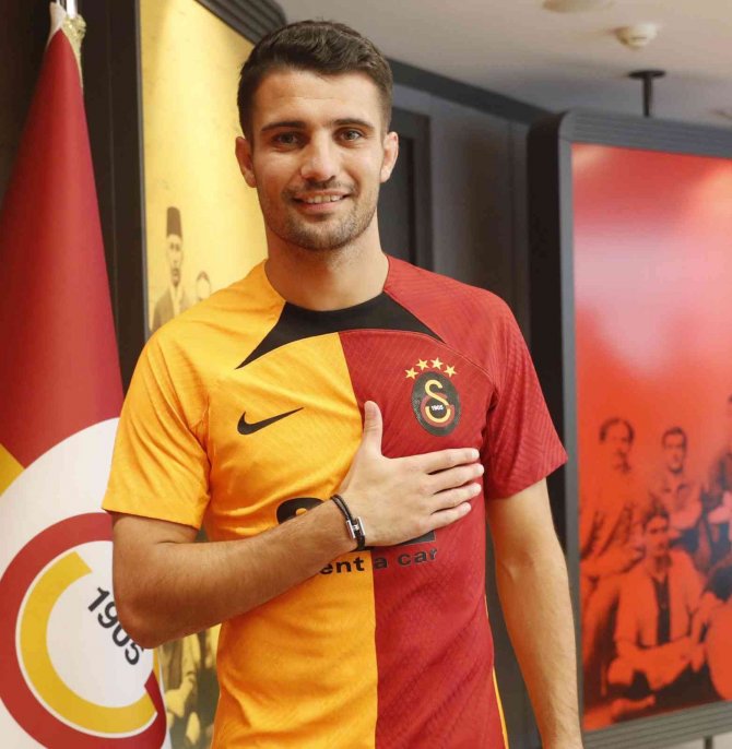Galatasaray, Dubois’i Kadrosuna Kattı