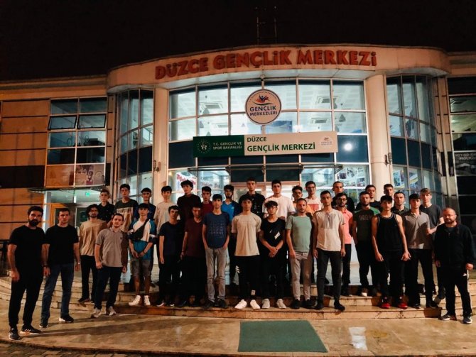 Düzceli Öğrenciler Gençlik Kamplarına Katıldı