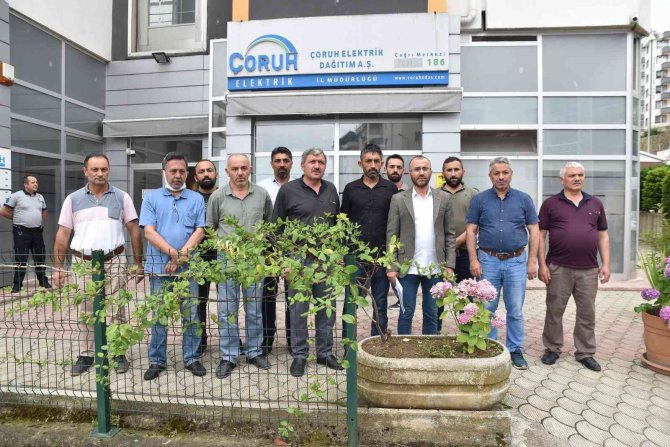 Yayla Sezonunda Elektriksiz Kalan Vatandaşlardan Aksa’ya Tepki