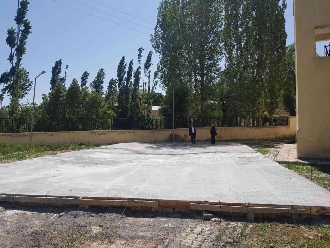 Durankaya Beldesi Portatif Yüzme Havuzuna Kavuşuyor