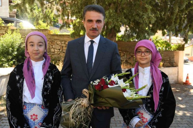 Vali Baruş: "Ormanlarımızı Kaybedersek Yeniden Oluşmasını Görmeye Ömrümüz Yetmez"