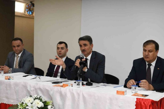 Vali Baruş: "Ormanlarımızı Kaybedersek Yeniden Oluşmasını Görmeye Ömrümüz Yetmez"