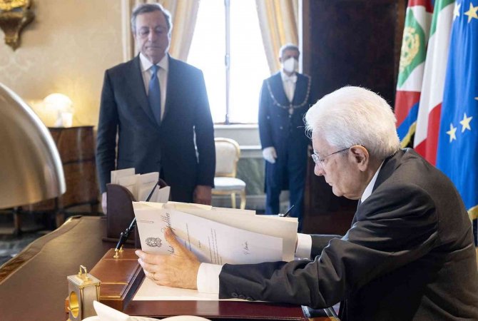 İ̇talya’da Parlamento Feshedildi, Erken Seçime Gidilecek
