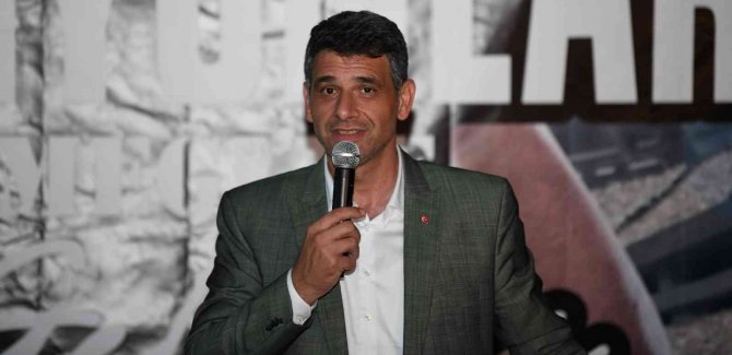 Başkan Kocaman: "Kartepe’deki Amatör Spor Kulüplerimize 1 Milyon Tl Destek Sağlayacağız"
