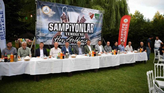 Başkan Kocaman: "Kartepe’deki Amatör Spor Kulüplerimize 1 Milyon Tl Destek Sağlayacağız"