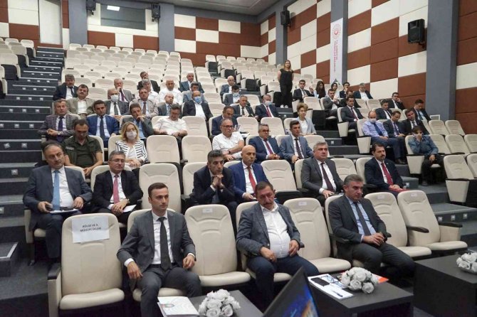 Vali Çakır: "Ağustos Ayında Bir Yağış Daha Öngörülüyor"