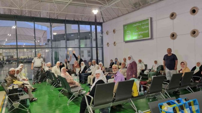 Samsun Ve Sinoplu Hacılar Dönüyor