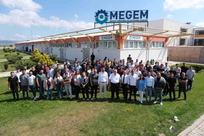 Megem’in İş Garantili Kursuna Yoğun Başvuru