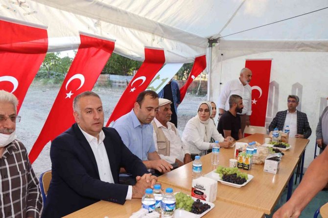 Milletvekili Zehra Taşkesenlioğlu Ban, Şehit Ailesine Taziyede Bulundu