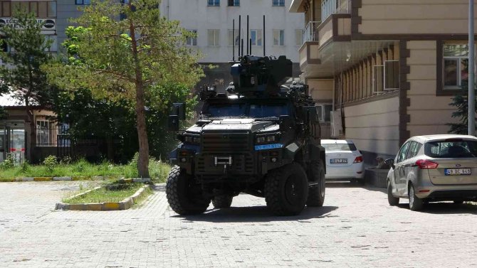 Binbaşı Kulaksız’ın Şehit Edilmesi Olayının Faili Terörist Adliyeye Sevk Edildi