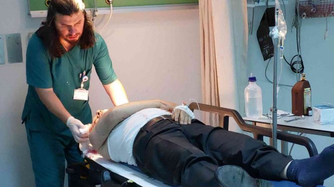 Anahtarı Unuttuğu Evine Girmek İçin Duvara Tırmanan Şahıs Ölümden Döndü