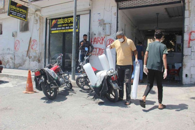 Sıcak Havada Buz Satışları Patladı